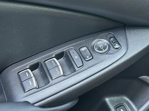 Used 2022 Honda Accord Sport image 12