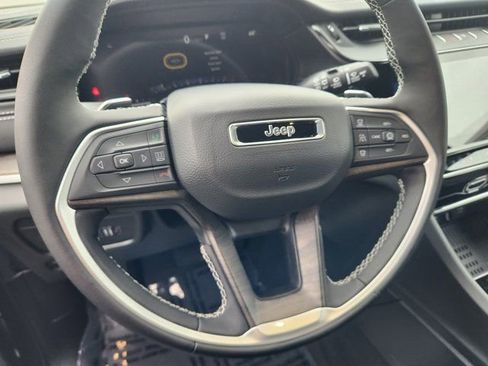 New 2026 Jeep Grand Cherokee Altitude AWD/4WD image 19
