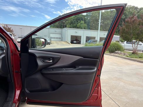 Certified 2024 Nissan Murano SV FWD image 16