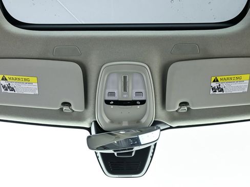 Used 2023 Volvo XC40 B5 Plus w/ Driver Assist Package image 19