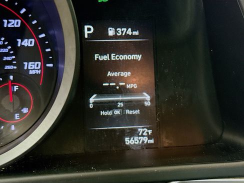 Used 2023 Hyundai Elantra SEL image 13