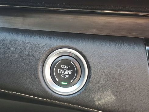 Certified 2023 Cadillac Escalade Premium Luxury w/ Performance Package AWD/4WD image 19