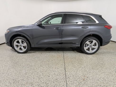 New 2025 Audi Q5 Premium Plus image 4