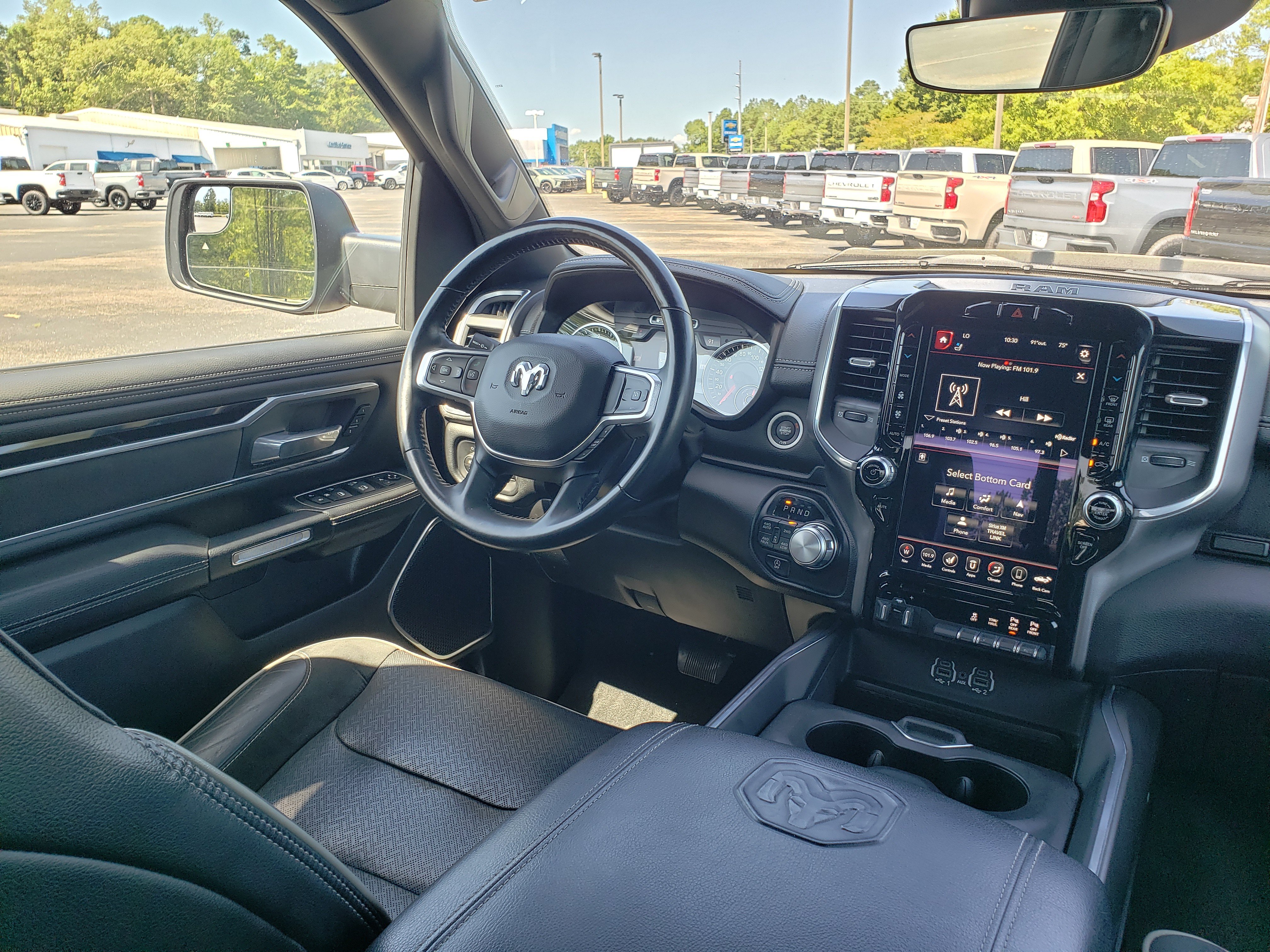 Used 2021 RAM 1500 Laramie w/ Sport Appearance Package AWD/4WD image 33