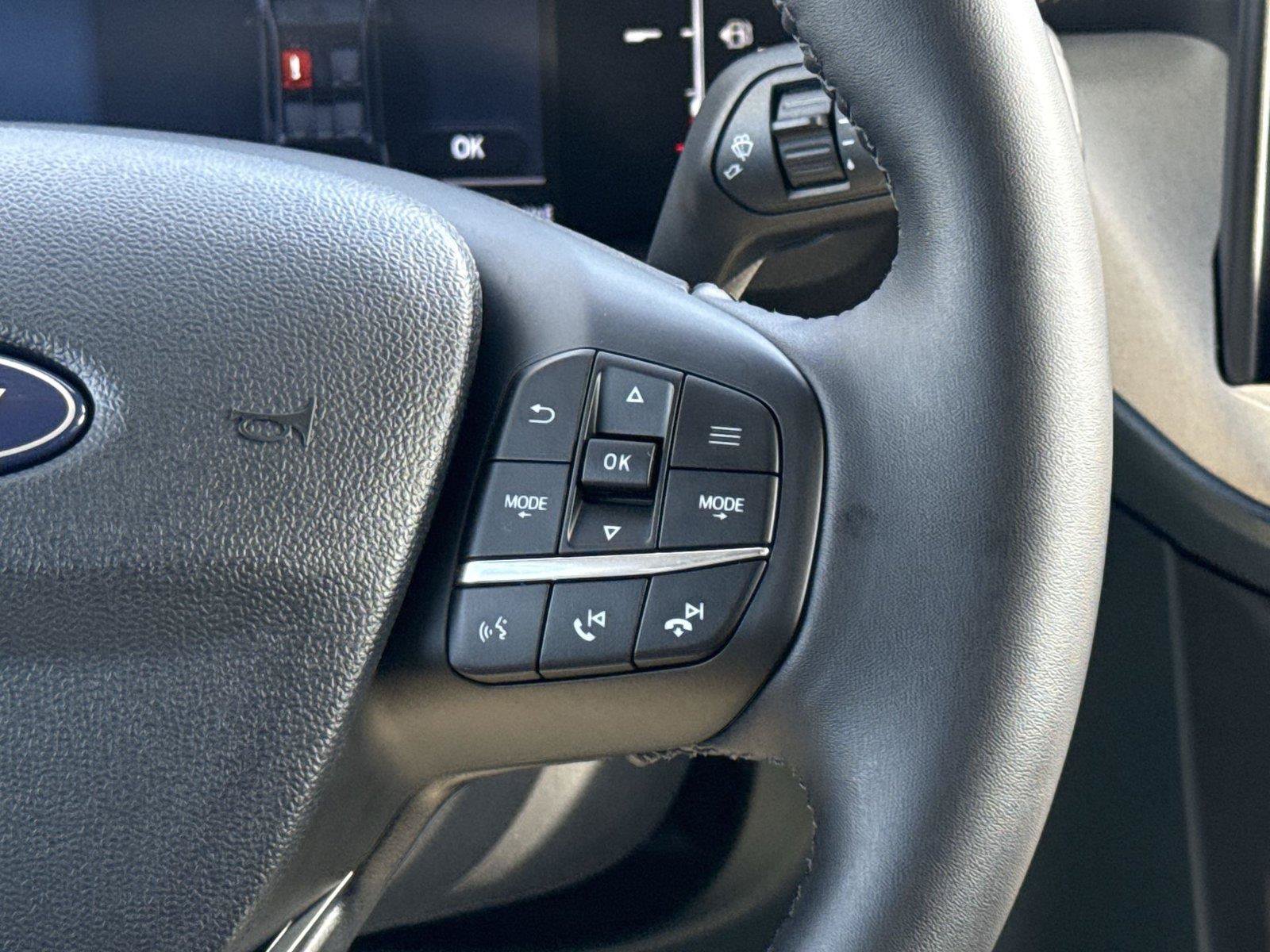Used 2026 Ford Maverick Lariat AWD/4WD image 24