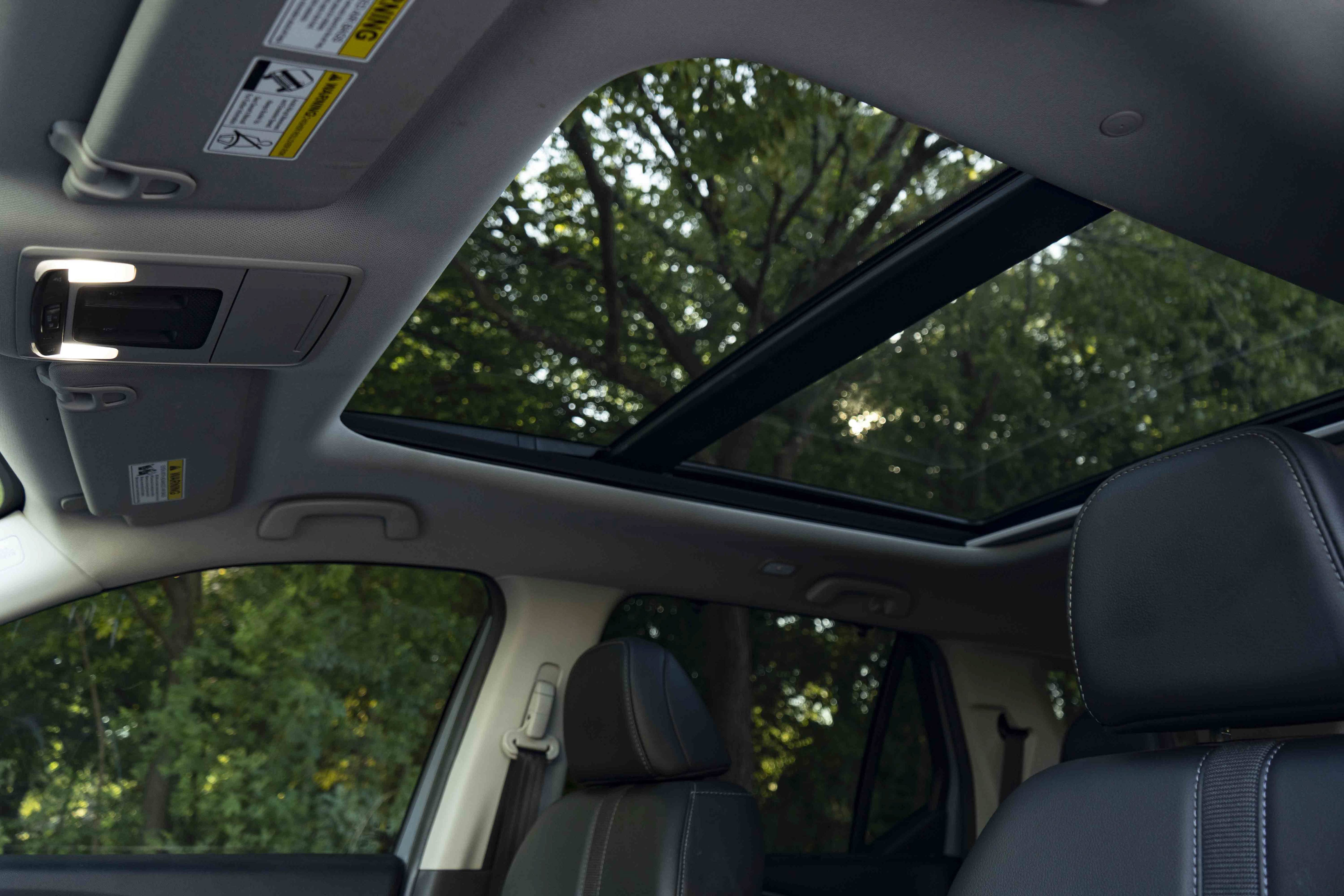 Used 2025 Honda Pilot Touring image 34
