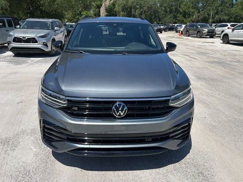 Used 2024 Volkswagen Tiguan SE R-Line FWD image 15