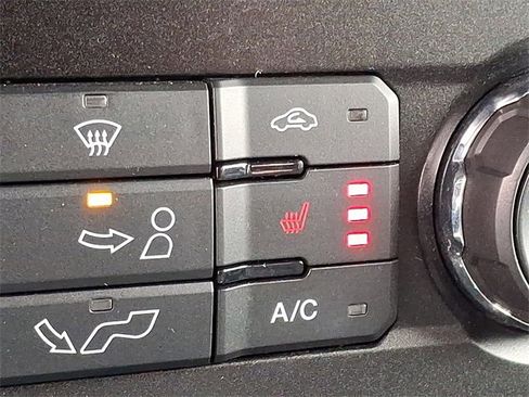 Used 2020 Ford F150 XLT w/ Equipment Group 302A Luxury image 24