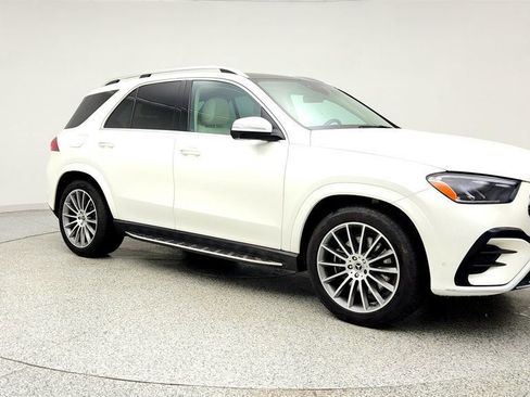 Used 2024 Mercedes-Benz GLE 350 4MATIC image 3