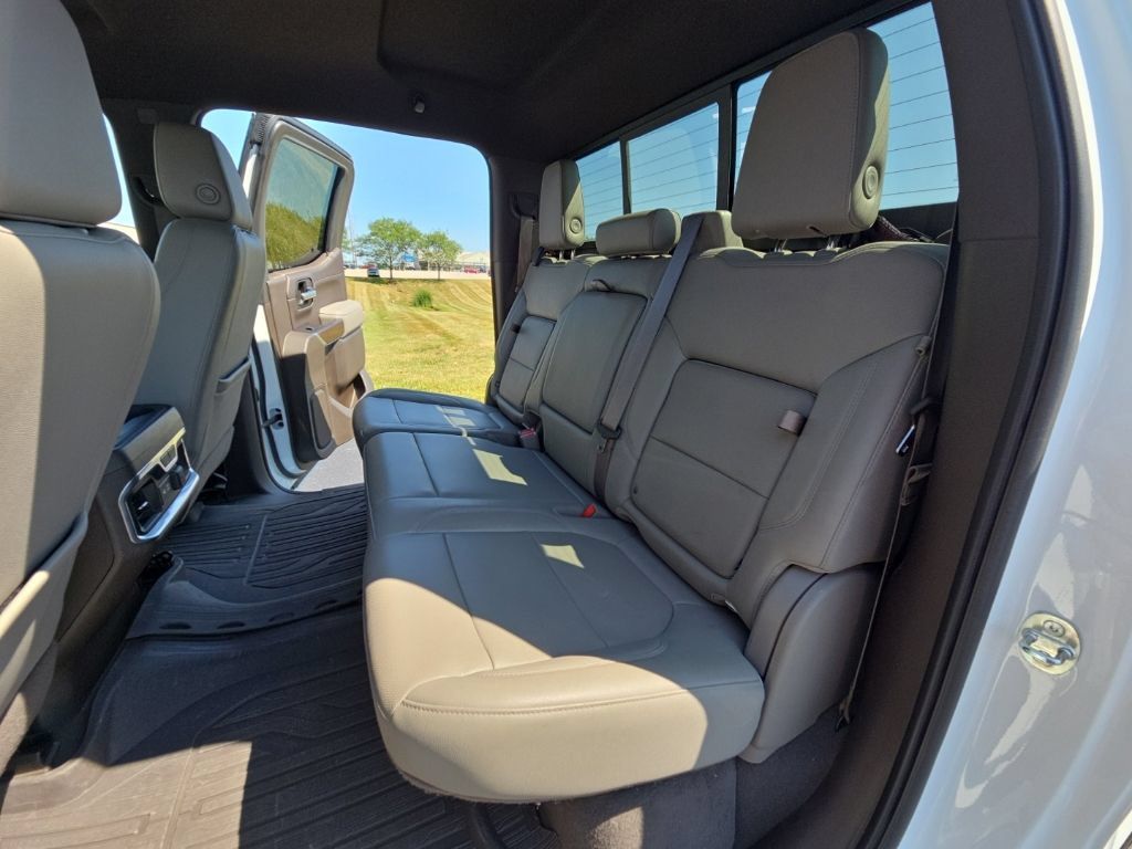 Used 2021 GMC Sierra 1500 SLT w/ SLT Premium Package AWD/4WD image 20