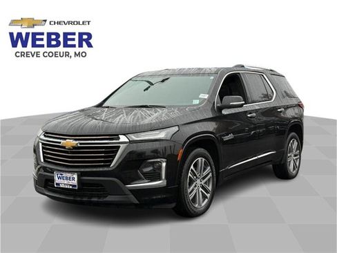 Used 2023 Chevrolet Traverse High Country image 1