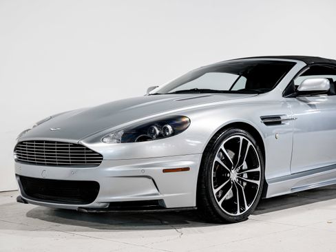 Used 2007 Aston Martin DB9 Volante image 24