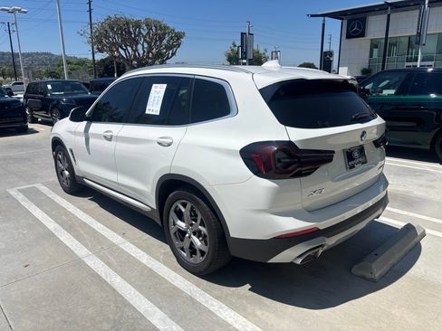 Used 2024 BMW X3 sDrive30i w/ Premium Package RWD image 4