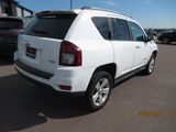Used 2014 Jeep Compass Latitude image 2