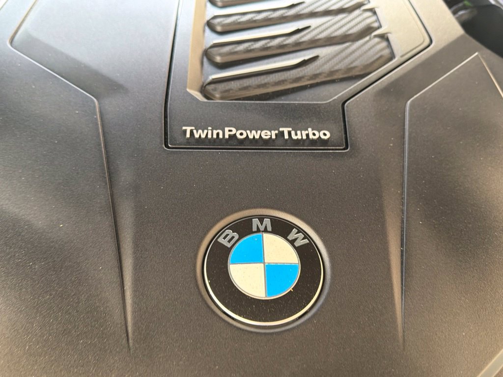 Used 2021 BMW 540i xDrive w/ Premium Package AWD/4WD image 13