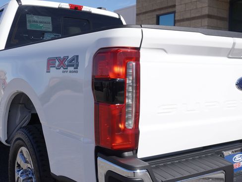 New 2026 Ford F250 Lariat w/ Lariat Ultimate Package AWD/4WD image 19