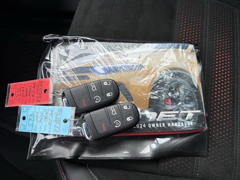 Used 2024 Dodge Hornet R/T image 27