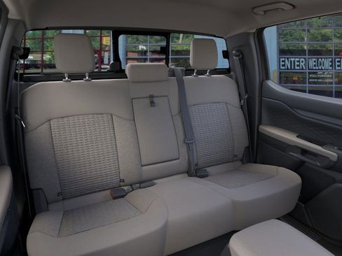 Used 2025 Ford Ranger XLT image 11