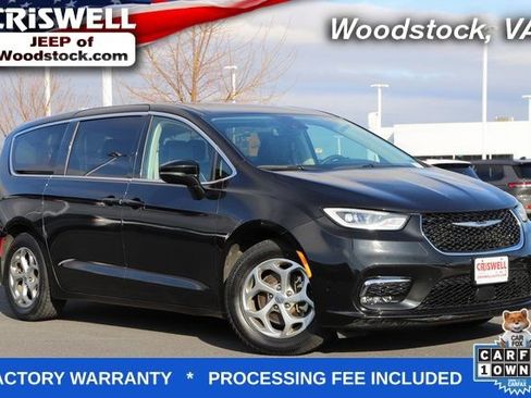Used 2024 Chrysler Pacifica Limited FWD image 1