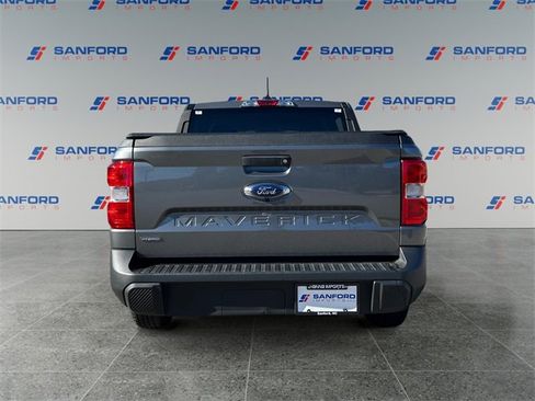 Used 2023 Ford Maverick XL image 4