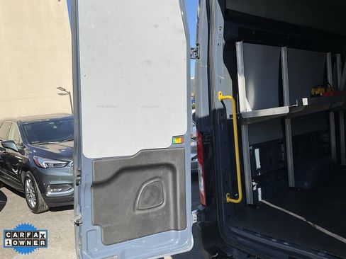 Used 2020 Ford Transit 250 148 High Roof Extended image 10