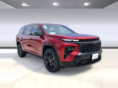 Certified 2026 Chevrolet Traverse RS FWD image 7
