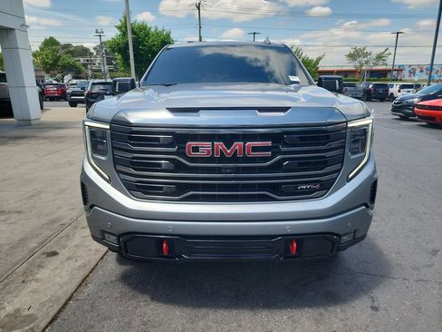 Certified 2023 GMC Sierra 1500 AT4 w/ AT4 Premium Package AWD/4WD image 3