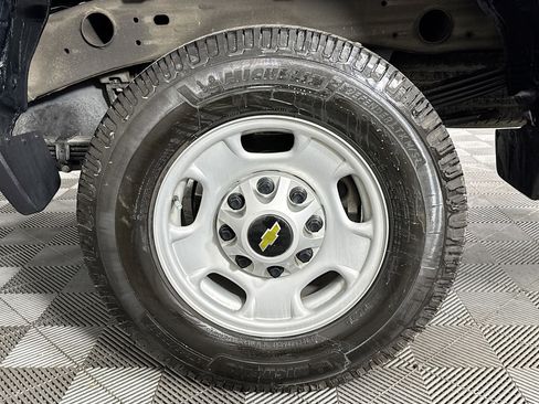 Used 2020 Chevrolet Silverado 2500 W/T w/ WT Fleet Convenience Package image 33