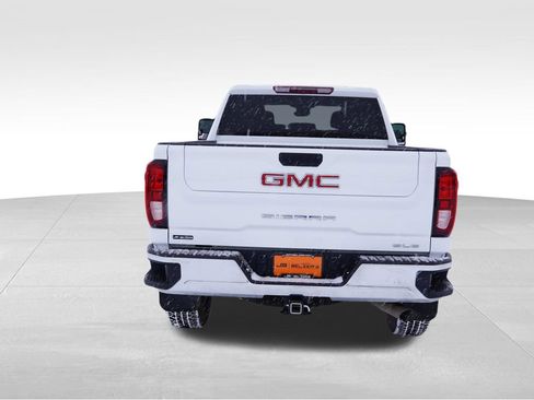 Certified 2024 GMC Sierra 3500 SLE image 6