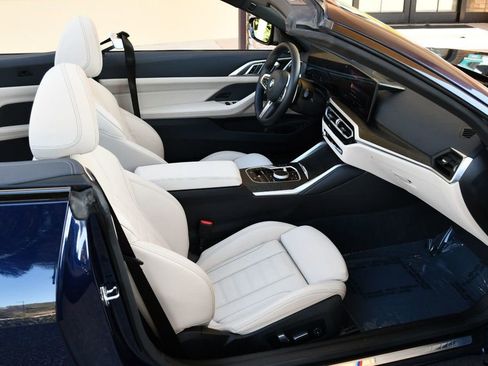 Used 2024 BMW M440i Convertible w/ Premium Package image 59