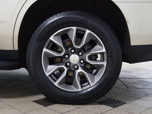 Used 2023 Chevrolet Tahoe LT w/ LT Signature Plus Package image 26