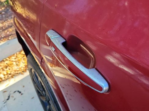 Used 2020 GMC Acadia Denali image 12