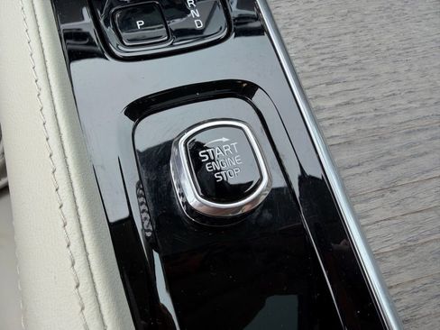 Used 2023 Volvo XC90 T8 Ultimate w/ Protection Package Premier image 30