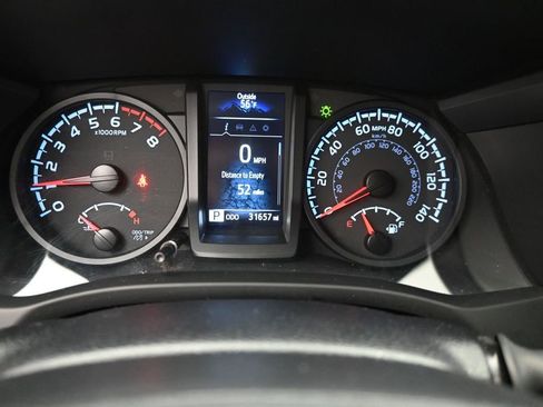 Used 2023 Toyota Tacoma SR AWD/4WD image 18