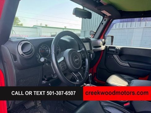 Used 2015 Jeep Wrangler Unlimited Sport w/ Quick Order Package 24S AWD/4WD image 12