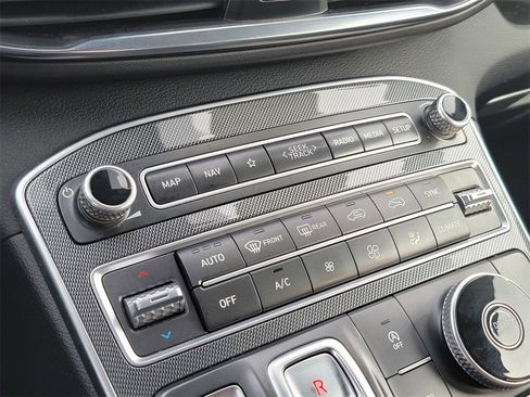 Used 2023 Hyundai Santa Fe SEL image 24