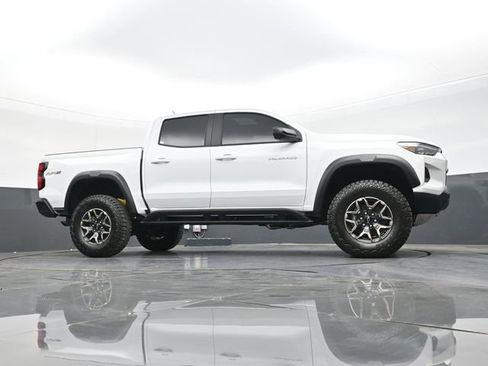 New 2026 Chevrolet Colorado ZR2 w/ Technology Package AWD/4WD image 51