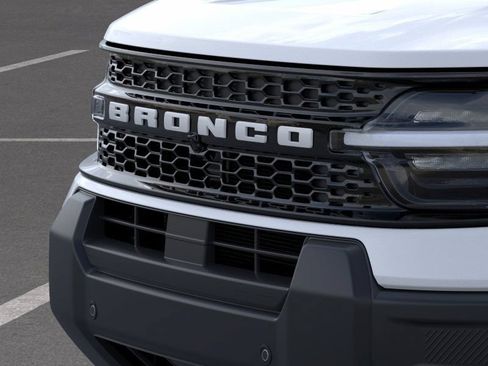 New 2026 Ford Bronco Sport Outer Banks w/ Outer Banks Tech Package+ AWD/4WD image 18