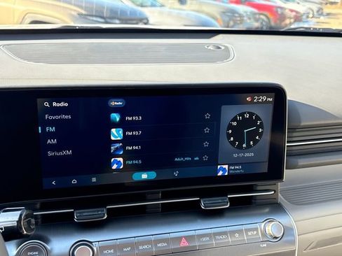 New 2026 Hyundai Kona SE image 8