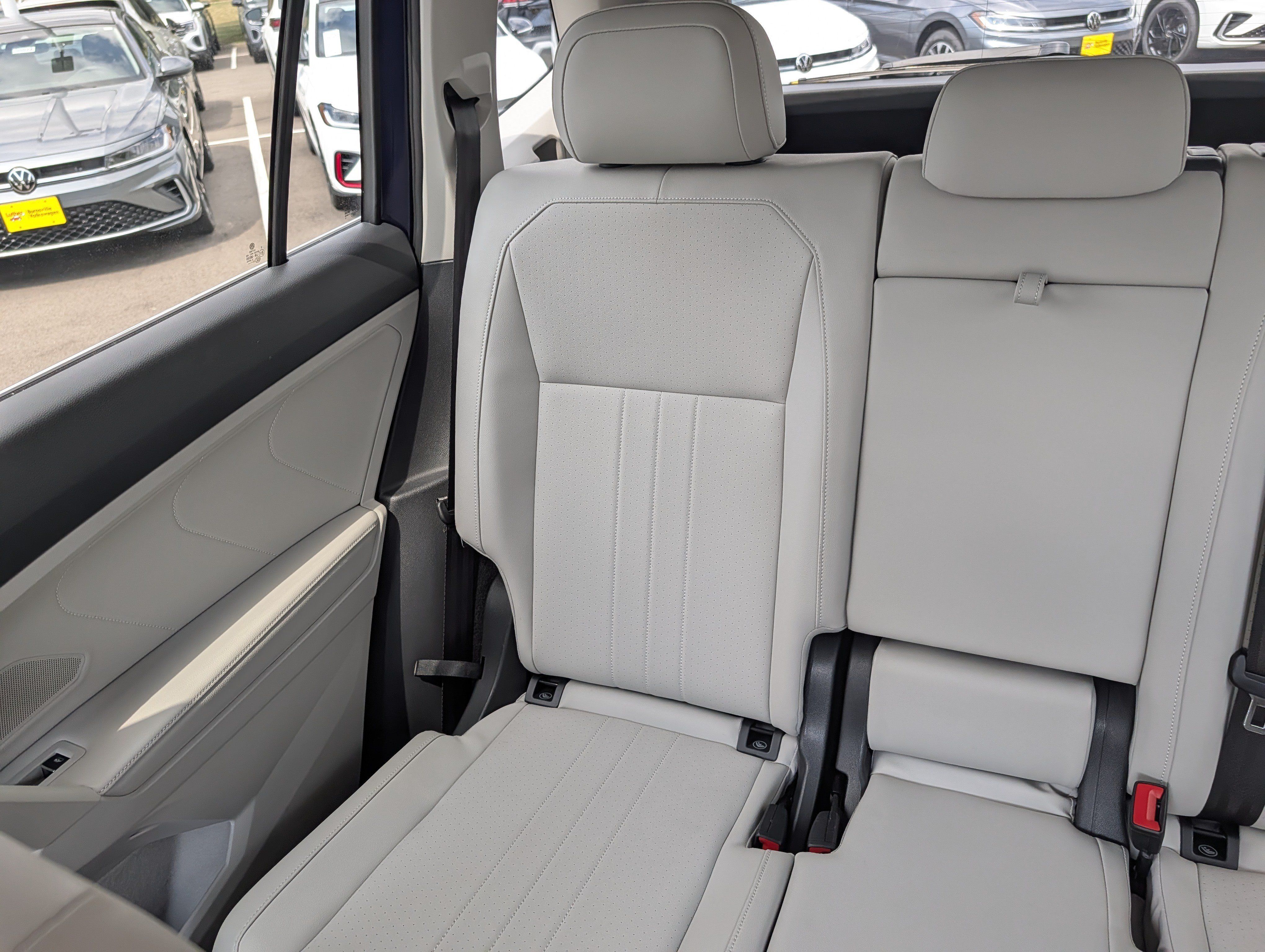 Certified 2022 Volkswagen Tiguan SE AWD/4WD image 12