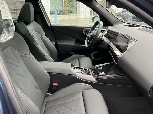 Used 2025 BMW X3 xDrive30i w/ Premium Package image 25