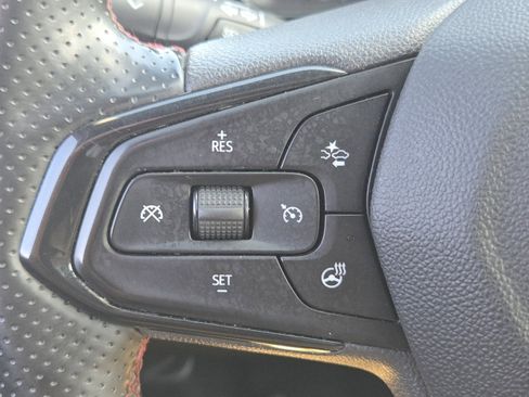 Used 2024 Chevrolet Trax RS w/ Driver Confidence Package image 9