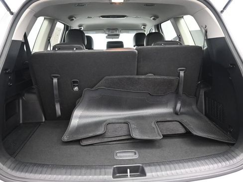 Used 2024 Kia Telluride LX AWD/4WD image 22