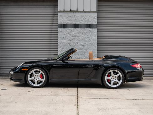 Used 2011 Porsche 911 Carrera S RWD image 8