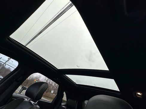 Used 2019 Ford Edge ST w/ Equipment Group 401A image 31