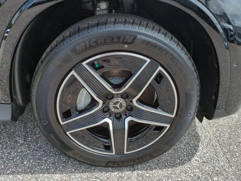 Used 2026 Mercedes-Benz GLC 300 GLC 300 image 11