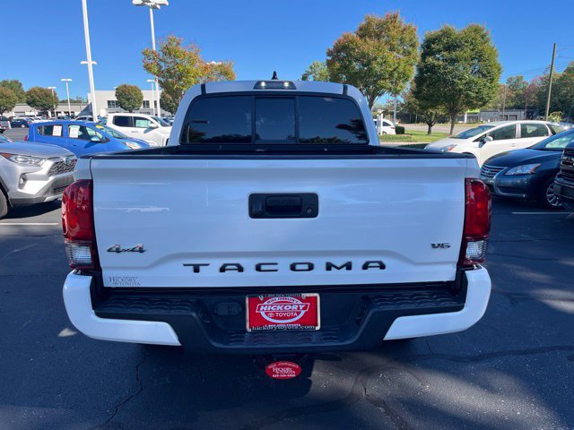 Used 2023 Toyota Tacoma SR AWD/4WD image 8