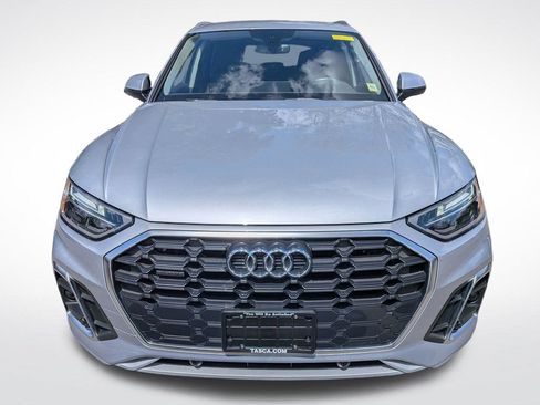 Used 2023 Audi Q5 2.0T Premium w/ Convenience Package AWD/4WD image 9