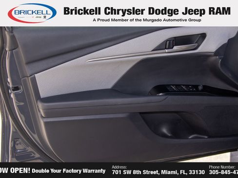 Used 2025 Toyota Camry SE image 10