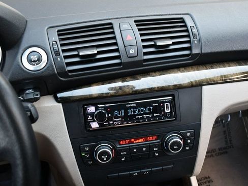 Used 2011 BMW 128i Convertible image 62